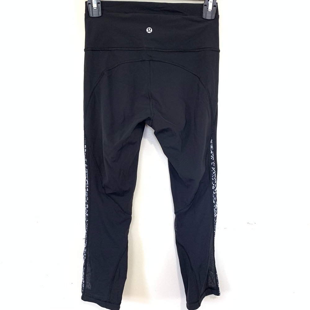 Lululemon Mesh Capri Leggings Crop
